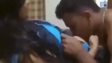 සැමියා පැමිණීමට පෙර ඉක්මන් කරන්න