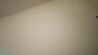 Nude girl sucks a big dick in Kannada porn