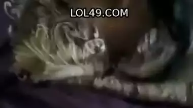 Desi maal shows boobs on video call to boyfriend