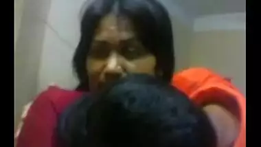 Bhabhi sex and foreplay with neighbor young guy