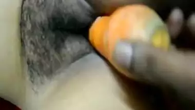 desi wife inserting carrot in pussy