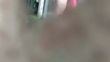 Bengali big ass girl outdoor bath caught by neighbor