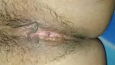 Sound Of Desi Bhabhi Pussy When Finger In It