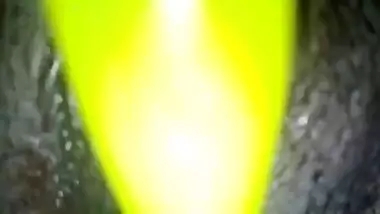 Jusy cunt with toothbrush