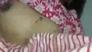 Desi office Tamil sex clip of a sexy staff with her manager