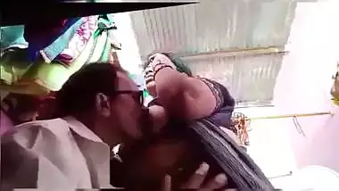 Tailor sucking big boobs of Kannada mature MILF aunty