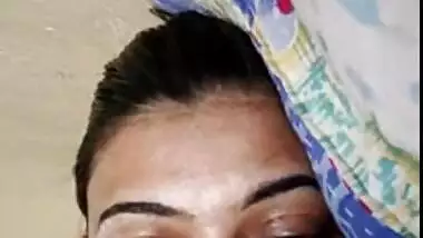 Kolkata Girl Showing Her Boobs on Video Call