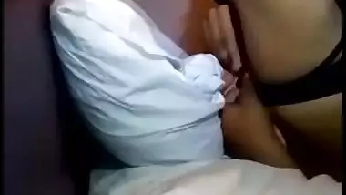 Desi lover sucking gf boobs hotel room